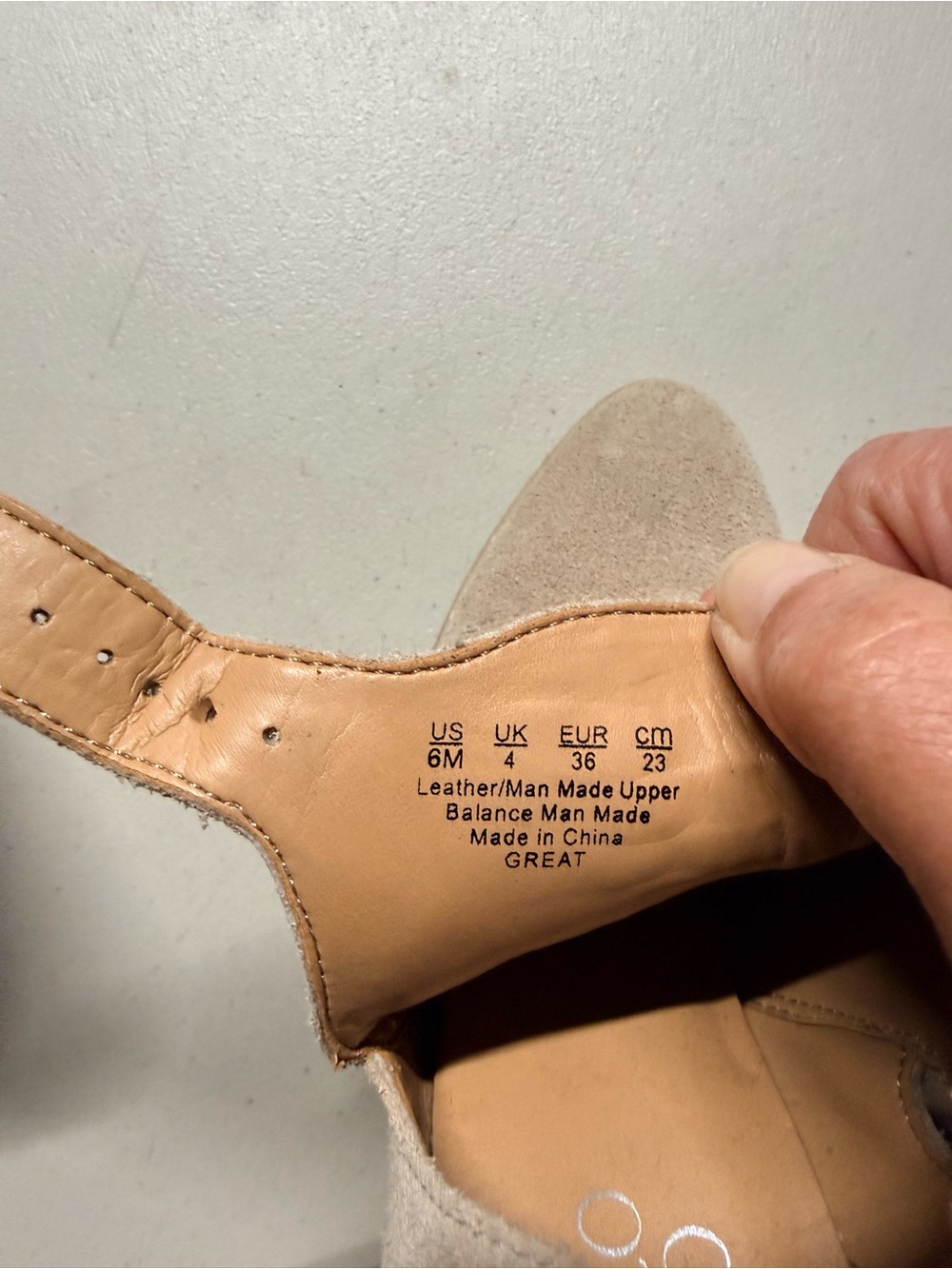 Ankle bootie - Picture 3 of 3
